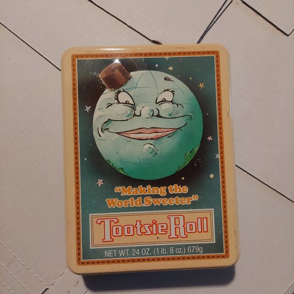 tootsie Roll tin - Picture 1 of 6